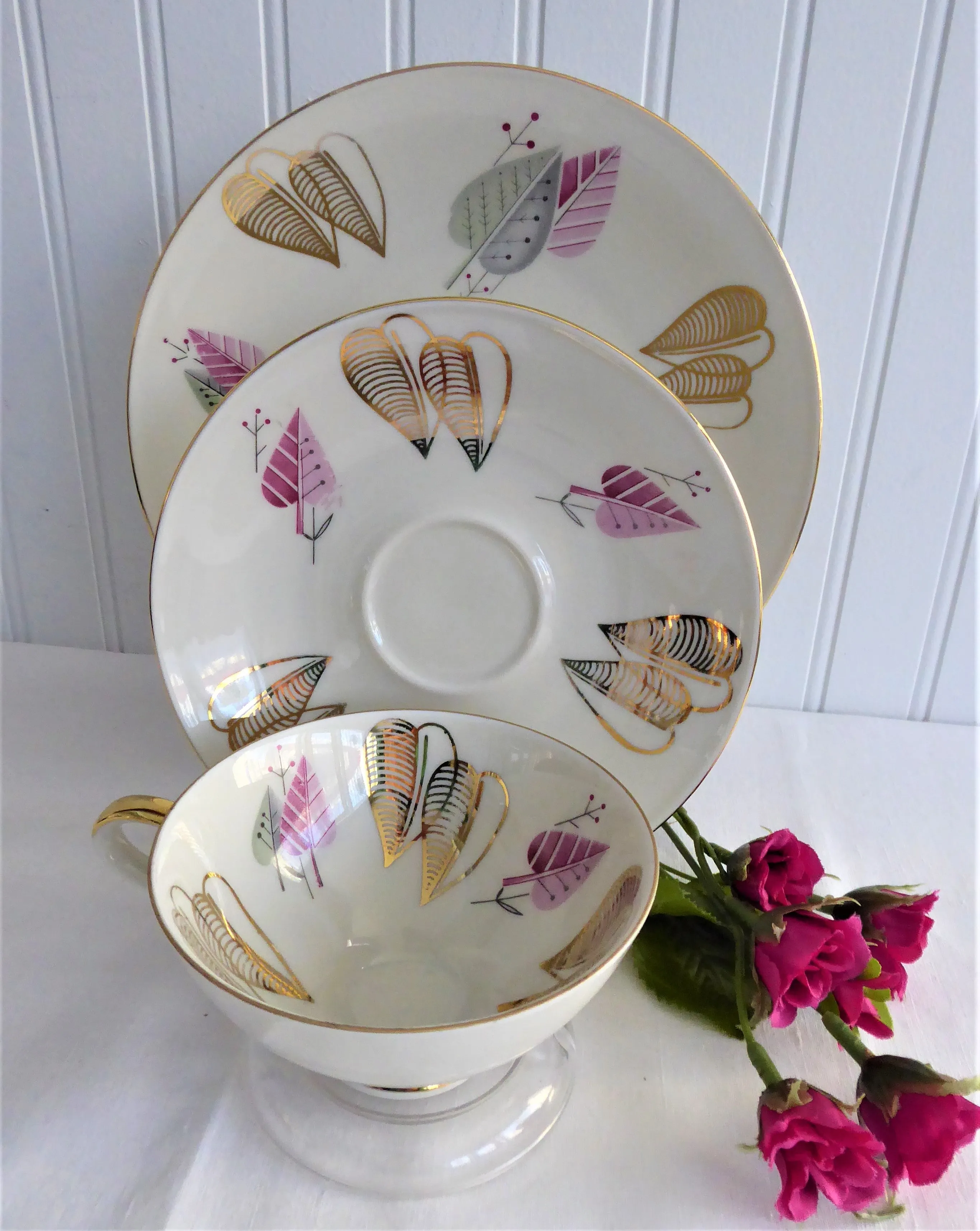 Bavarian Teacup Trio Gold Pink Heart Stylized Leaves Martini Shape Cup 1950s