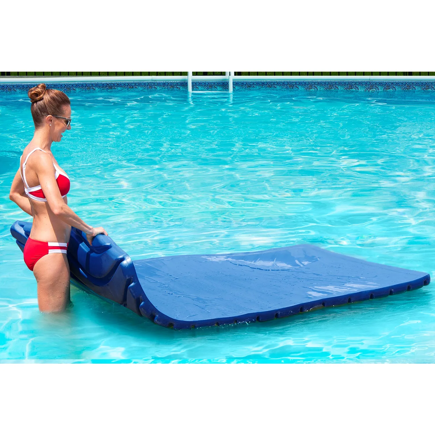 Big Joe Aquaria Roll-Up 2-Person Swimming Pool Ripple Luxury Lounge Float, Blue