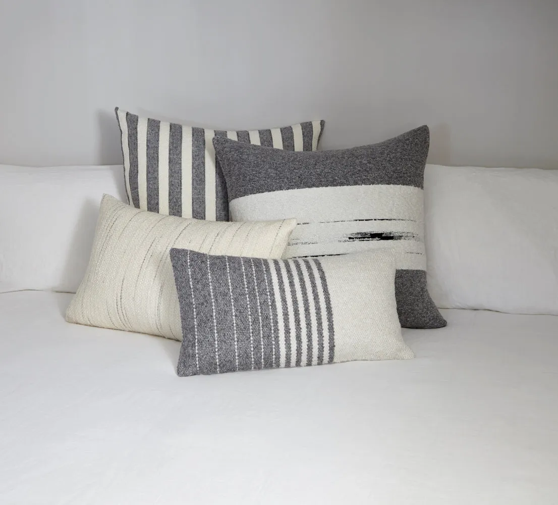 Chalet Pillow 085