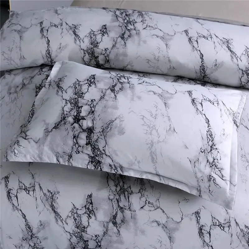 Elegant Marble-Patterned Polyester Bedding Set - Available in Twin, Queen, and King Sizes