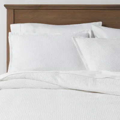 Full/Queen Washed Waffle Weave Duvet & Sham Set White - Threshold