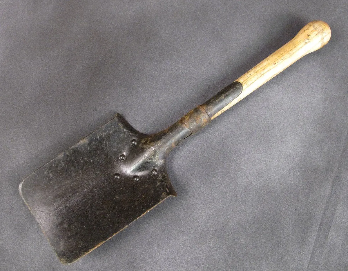 German WWII Dated Entrenching Tool