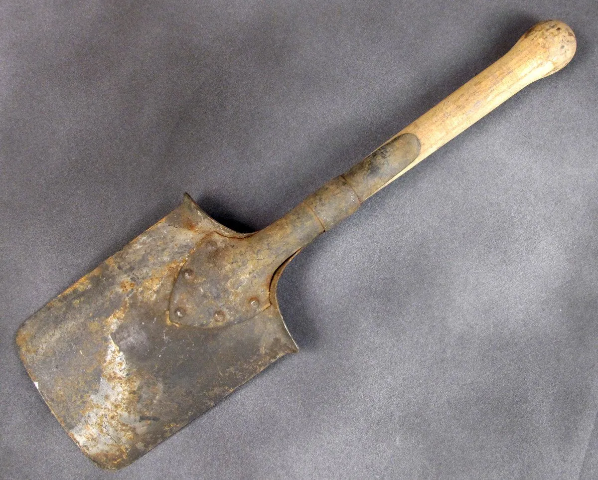 German WWII Dated Entrenching Tool