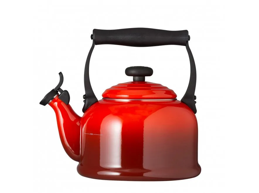 Le Creuset Traditional Kettle