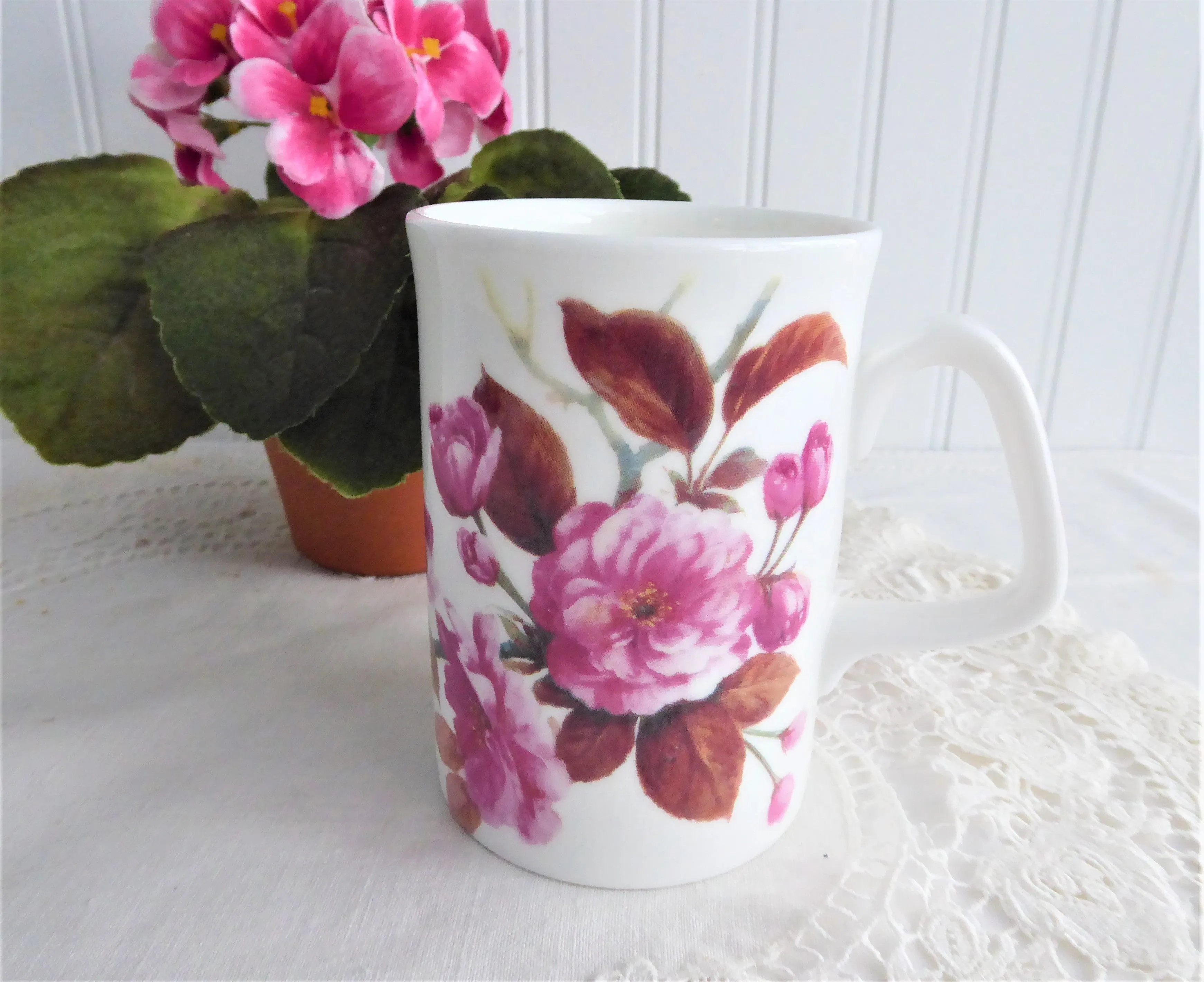 Pretty Pink Wild Roses Mug Roy Kirkham Cambridge Collection 1990s Bone China