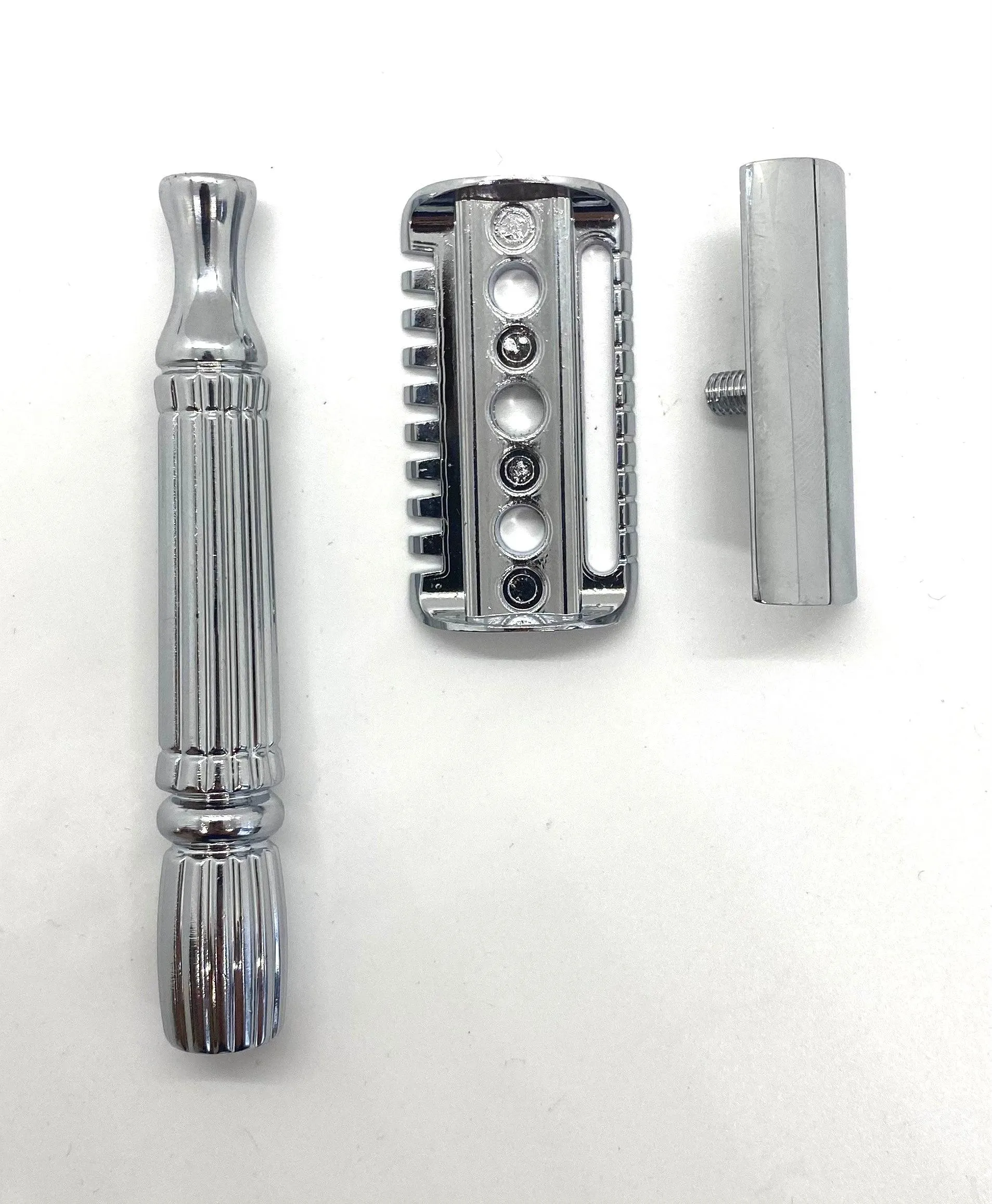 Safety Razor - Open and Closed Comb - Chrome Plated