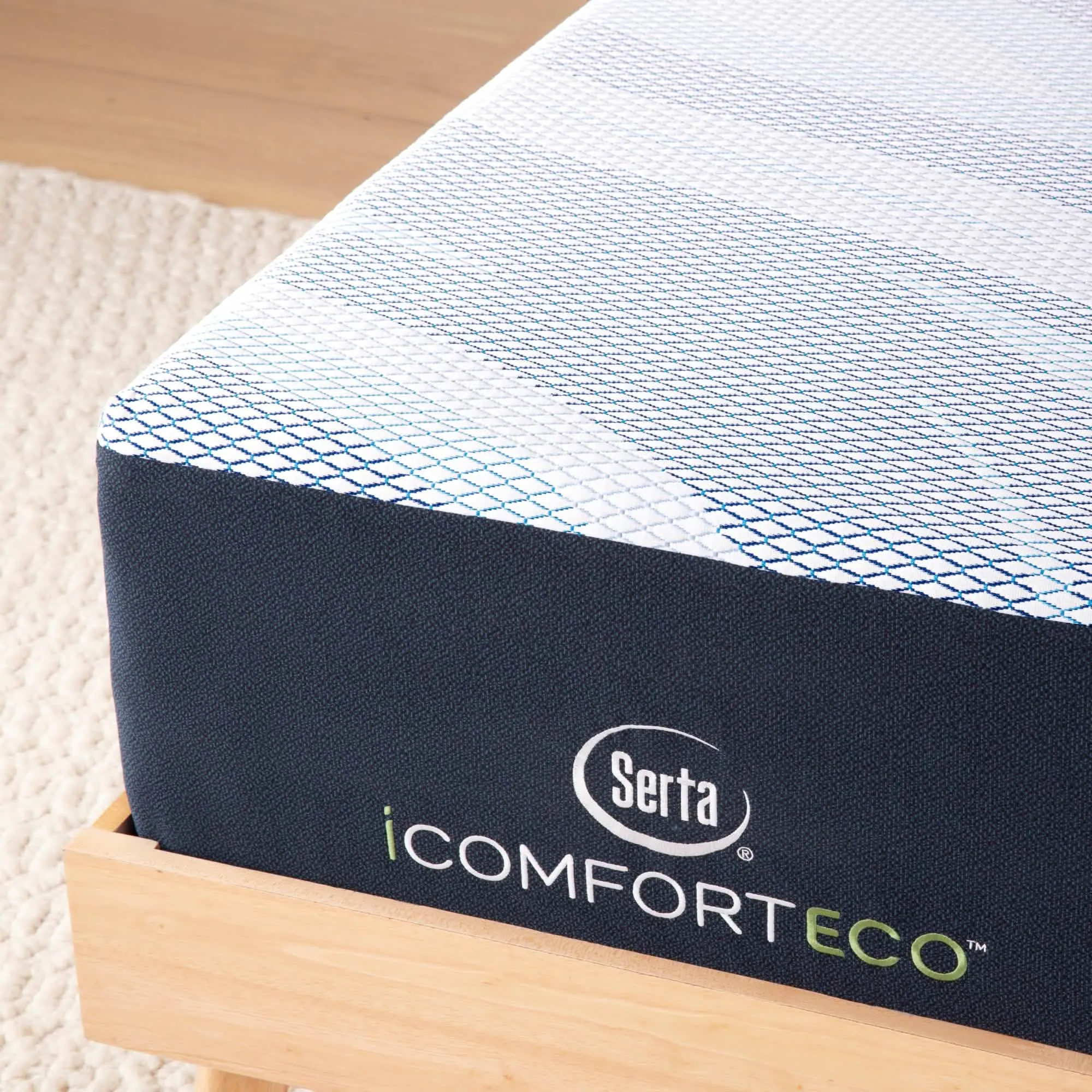 Serta iComfortECO Fusion 30 13.5" Plush Mattress