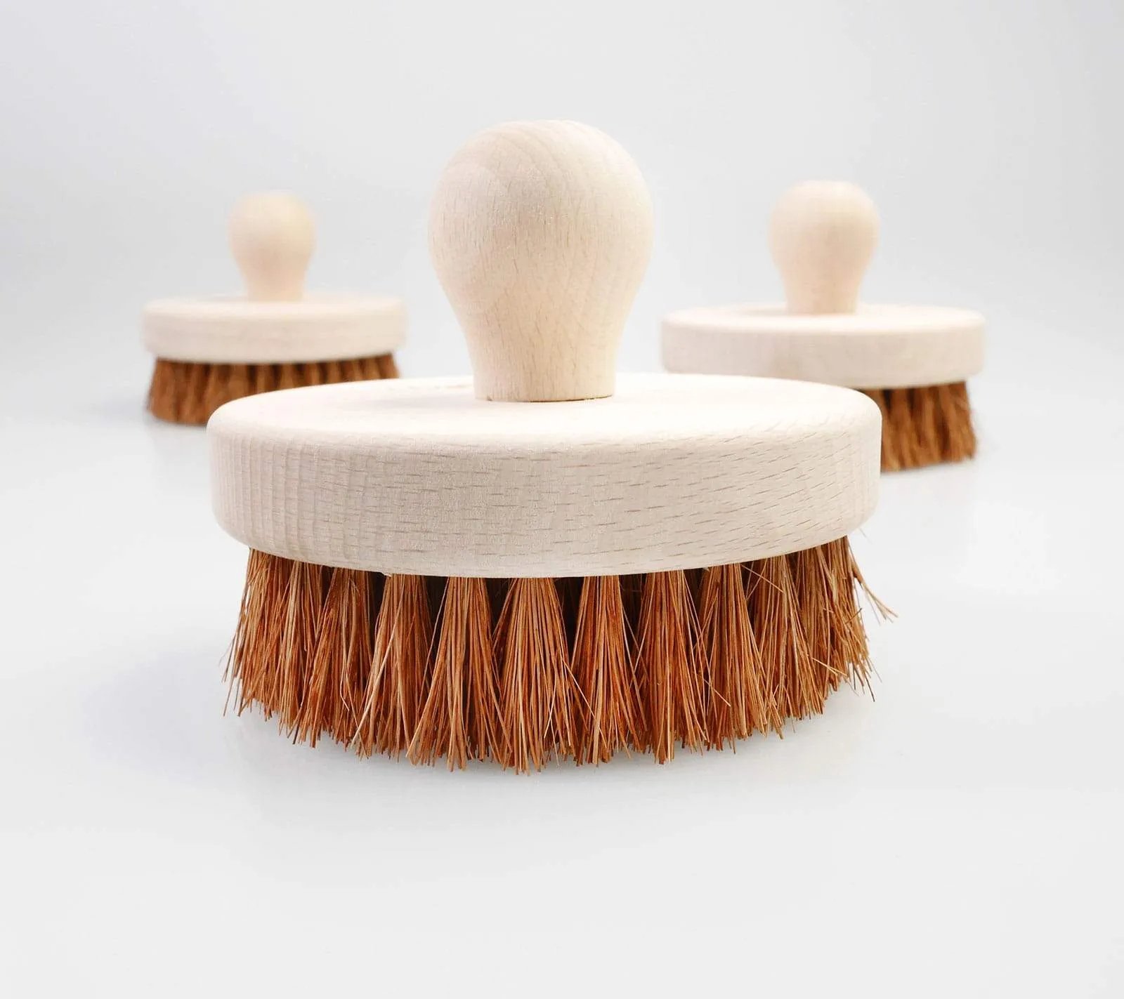 Sharp Coconut Body Brush - Round - Coconut Fibre