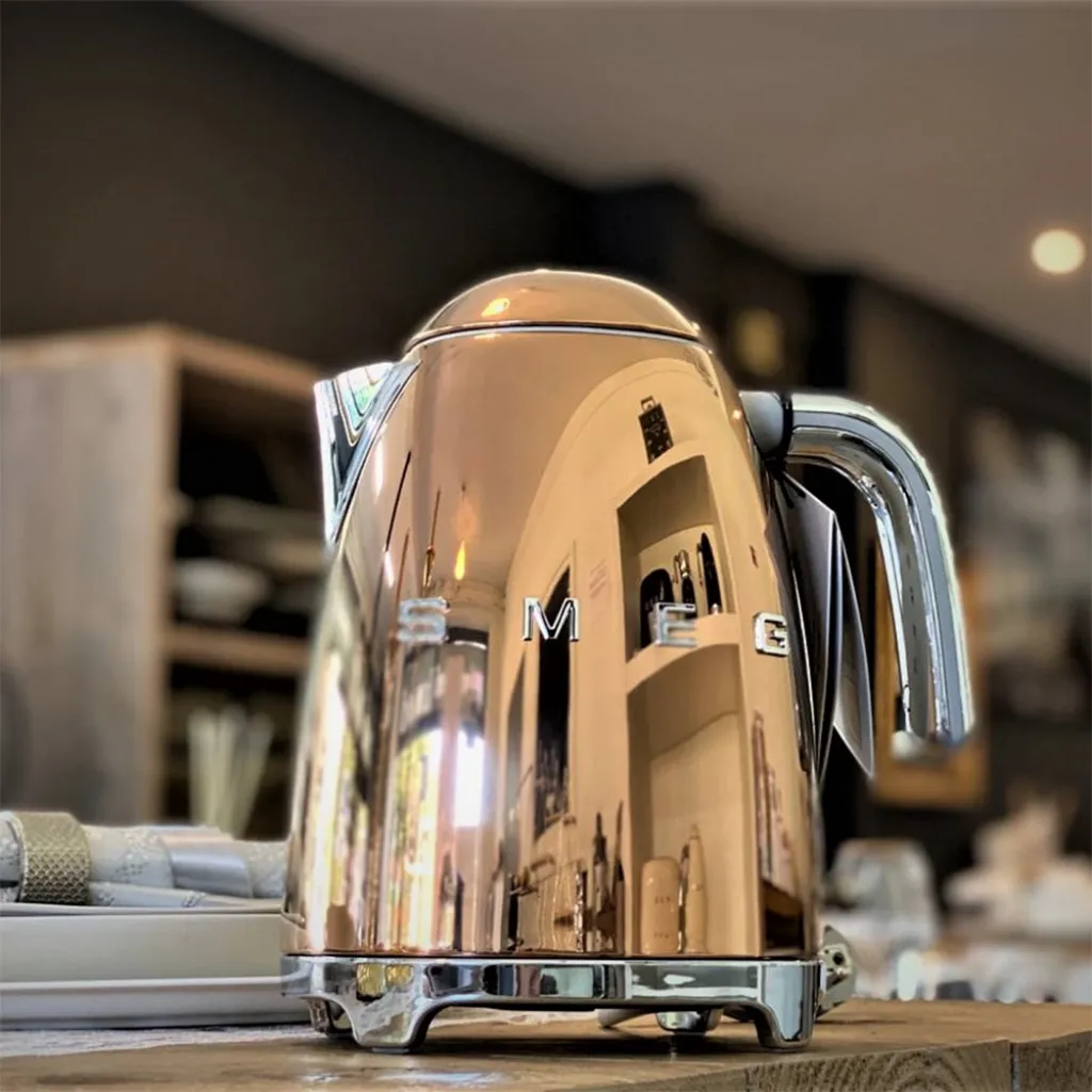 SMEG KLF03RGUK (Rose Gold) 1.7L 50’s Retro Style Electric Kettle