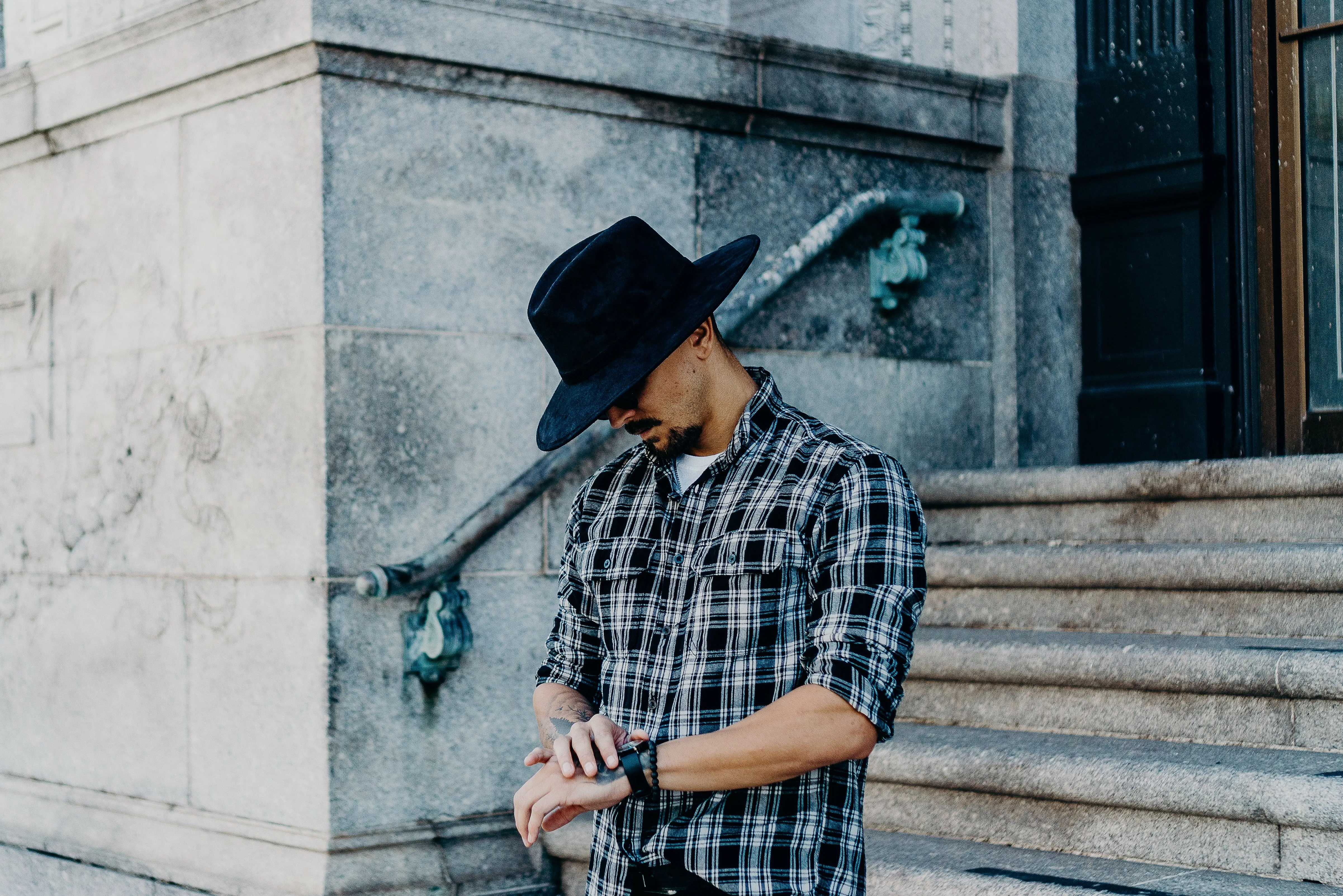 Suede Indiana Hat- Cognac (Light Brown)