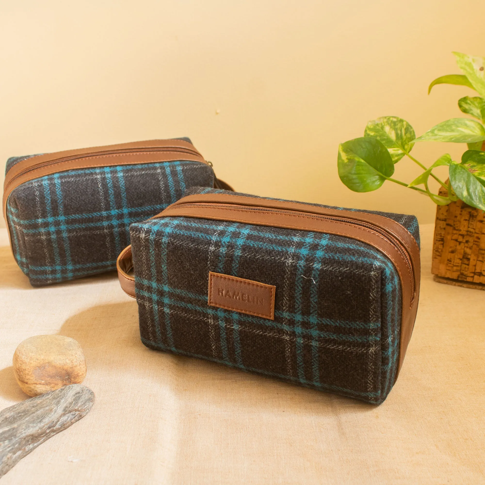 Tweed DOPP Kit for Men (Blue Tartan Twill)